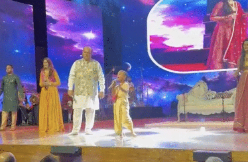 Bhakti Meets Beats: Bhakt Bhagwat Prabhu Steals the Show with Bhagavad Gita Rap at Krishnaa – Music, Bliss and Beyond! 🎤✨