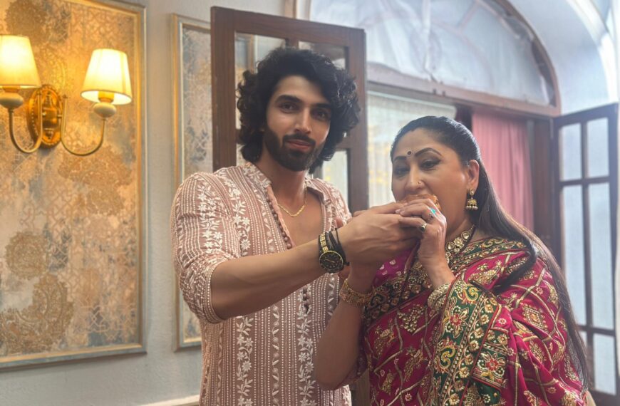 He cooks, he acts, he&hellip;