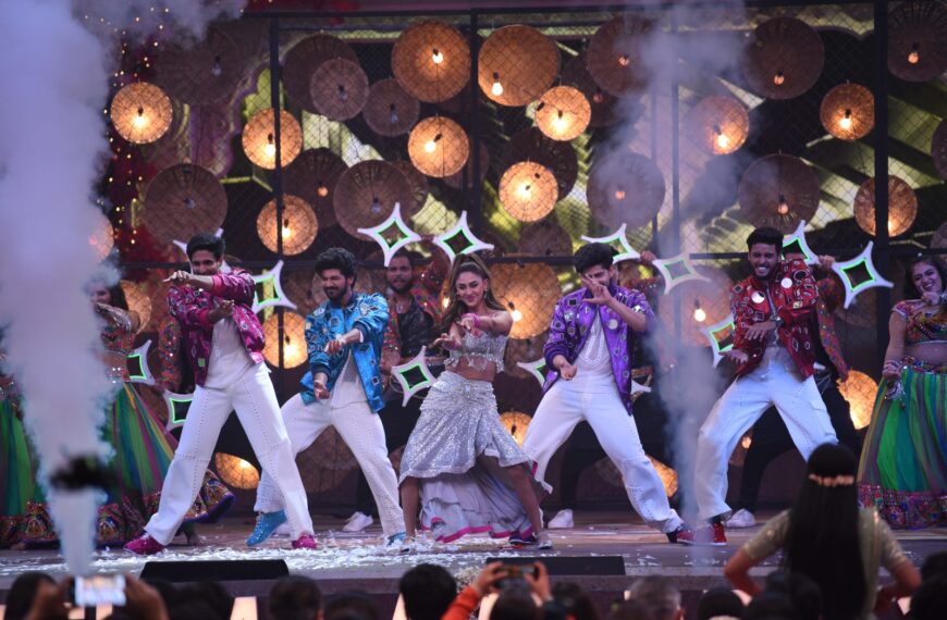 Krystle Dsouza performs her Dhurandhar track on television&hellip;