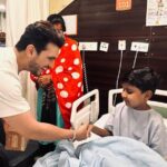 Arjun Bijlani Visits Cancer Patients in Chhattisgarh, Calls for Collective Action and Early Awareness